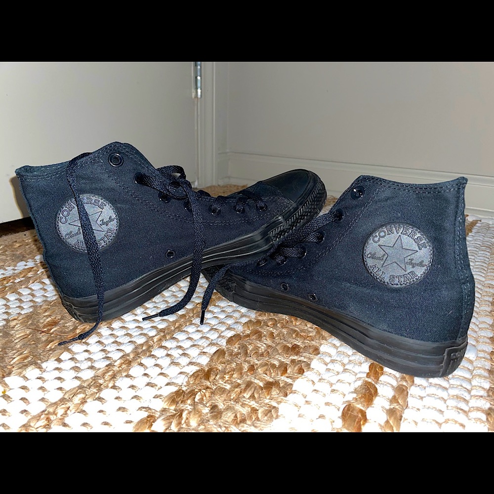 Converse high top